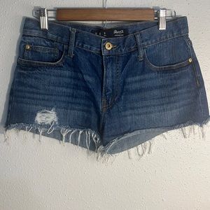 Denim Co Women’s Denim Shorts Mid Rise Distressed Cut Off Raw Hem Size 8